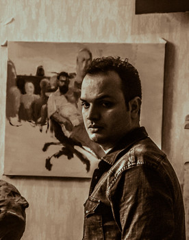 Farid Zangi as Farhad