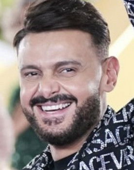 Ramez Galal as أحمد لاشين - الصحفي