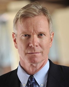 William R. Moses as Detective Joiner