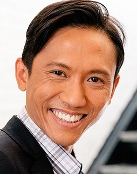 Jasper Garvida as Self - Contestant