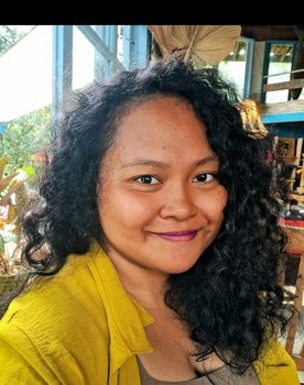 Gladhys Elliona as Gita