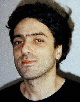 Francisco Miguez as Mano