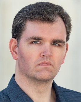 Bradley Edens as Showtime