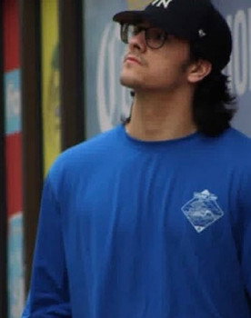 Jack Magrini as Glasses Gangster