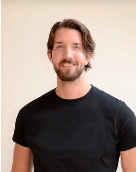Sigurd Lunde as Odin