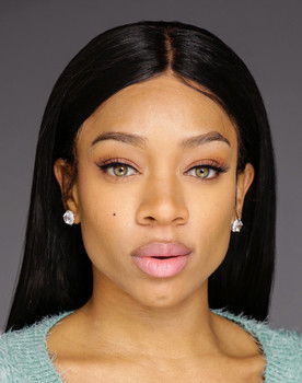 Lil Mama as Deb Antney