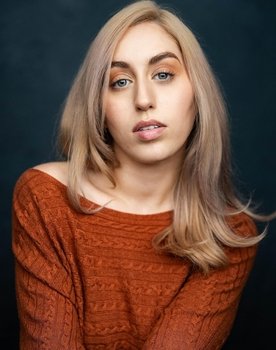 Olivia Mignone as Hope Tatum
