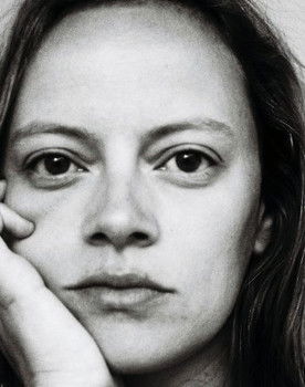 Raquel Castro as Mãe