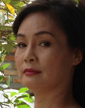 Trần Bích Hằng as Tâm's Mother