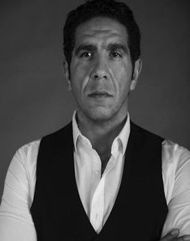 Mohamed Al Bohi as رضا السوهاجي