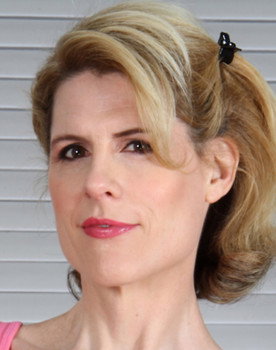 Delia DeLions