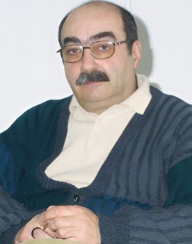 Roland (Mikho) Borashvili as Gia