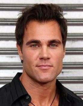 Justin Lopez