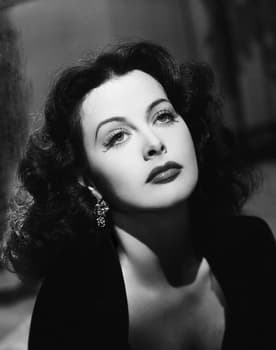 Hedy Lamarr as Imperatrice Giuseppina / Genoveffa di Brabante / Hedy Windsor