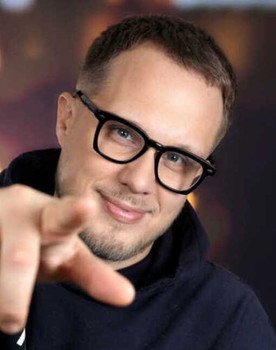 Guillaume Genton as Self