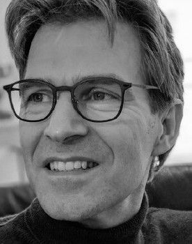 Quentin King as Karsten