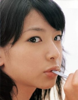 Yui Satonaka as Hiyori Kusakabe