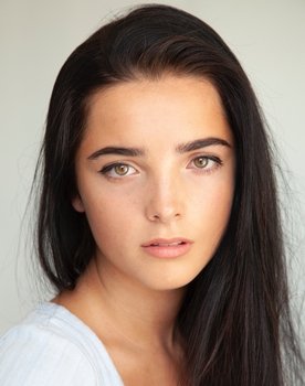 Jessica Reynolds as 