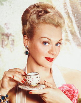 Leslie Brooks as Miss Medwick