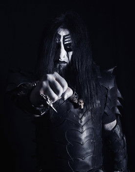 Bo Nymark as Guitars