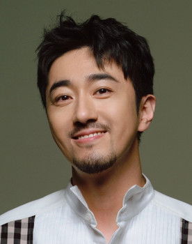 Lv Xin as Shana Policeman