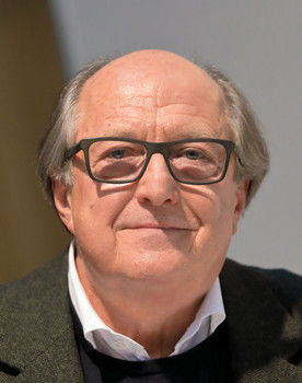 Michael Horowitz as Self - Fotograf & Autor