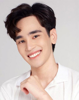 Natcha Natchaphon Thippayakraisri