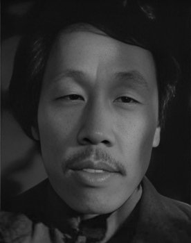 Vyacheslav Tsoi as Lee
