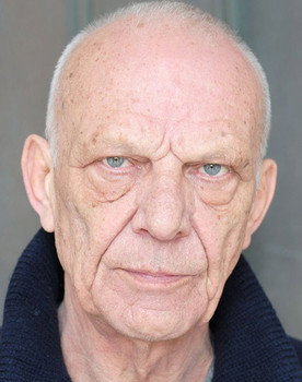 Klaus Grünberg as Adam Saxon