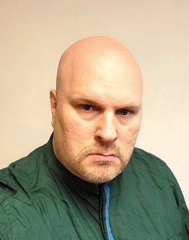 Shawn P. Farrell as Concertgoer (uncredited)