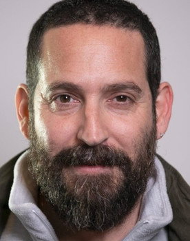 Avi Scharf
