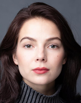 Ronja Kuoppamäki as Saana