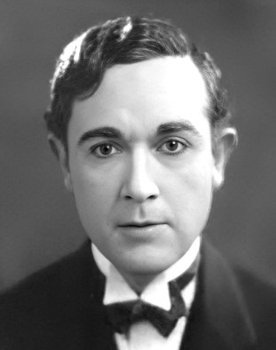 Louis Bennison as Captain Charles Winfield / Carl Winfield