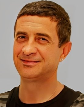 Cengiz Küçükayvaz as 