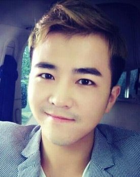 Zhu Wen Shuo as Zhou Sihu