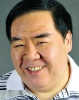 Kent Cheng Jak-Si as Detective Hung Ting-Bong