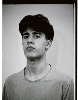 Artin Hadipour as Crow / Crāwan