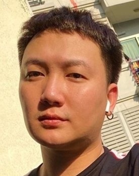 Chatchai Chidchom as Chino