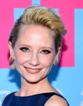 Anne Heche Photo
