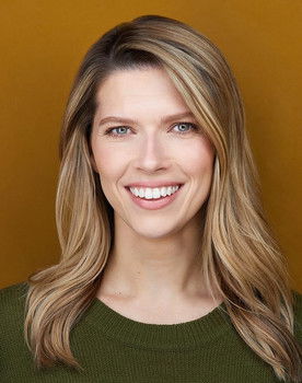 Yasmine Majchrzak as Heidi