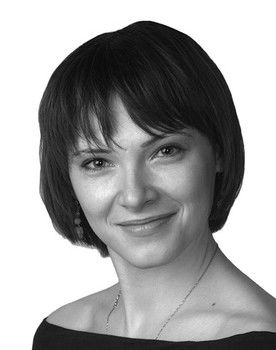 Anastasya Marchuk as Аня