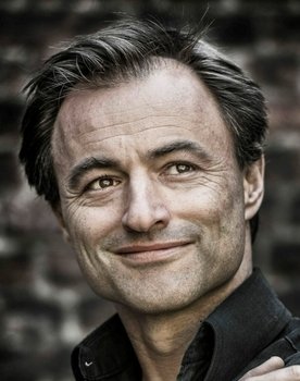 Dimitri Leue