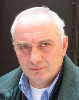 David Kvirtskhalia as Goga's father