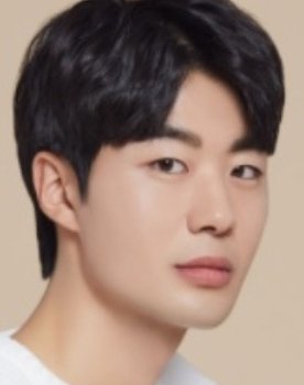 Yoo Byung-soo as Auditor