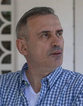 Levan Lelashvili as 