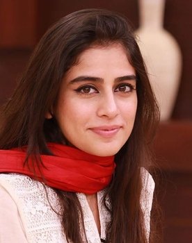 Alishba Yousuf as Arfa