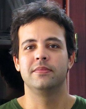 Ricardo Manjaro as Parente da vítima
