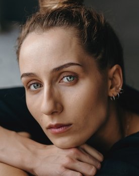 Steffi Pähn as 