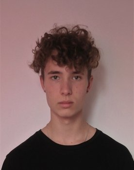 Miguel Vander Linden as Achille