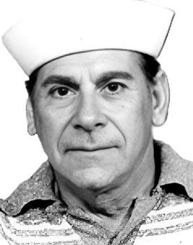 Rafael Carret as Pato